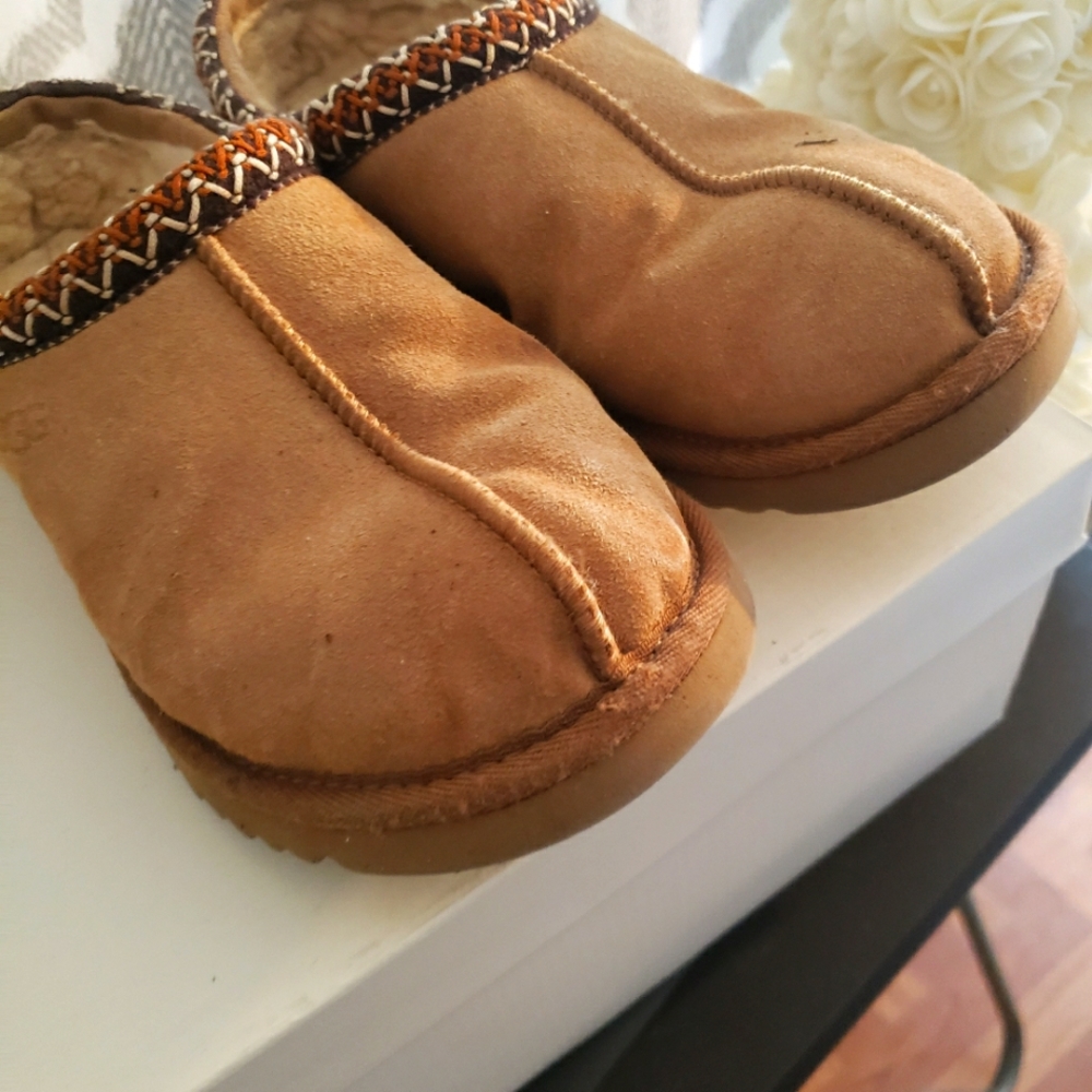 Ugg